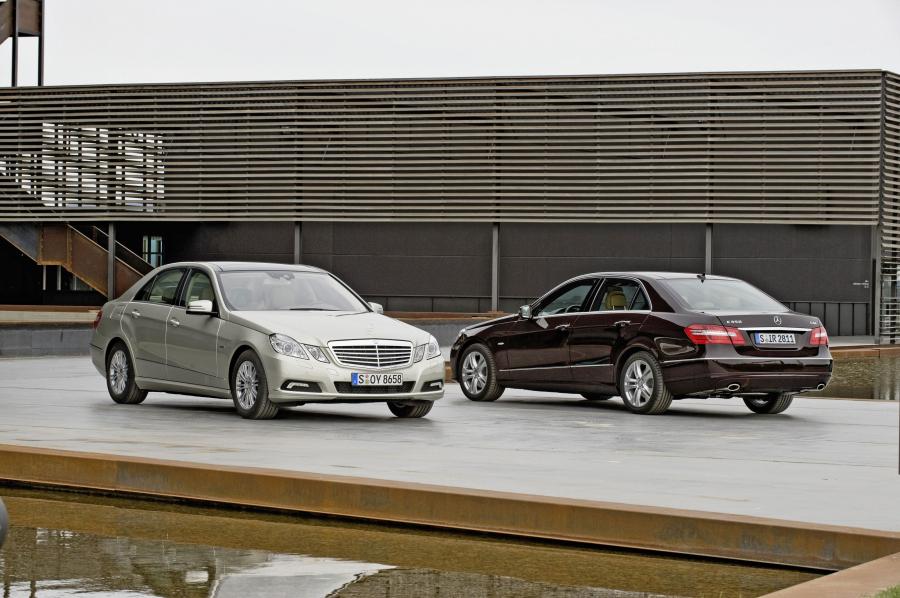  Mercedes-Benz E-Class 2010 года  (фото 106 из 128)